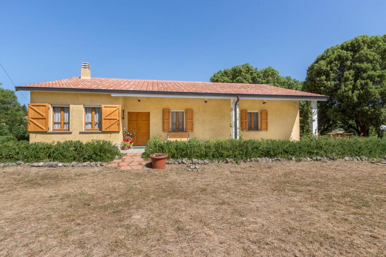 B&B Su Pitiolu Làconi Exterior foto